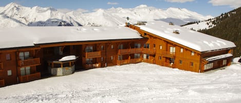 Vue sur la résidence (appartement dans l'angle)