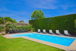 Heated pool 