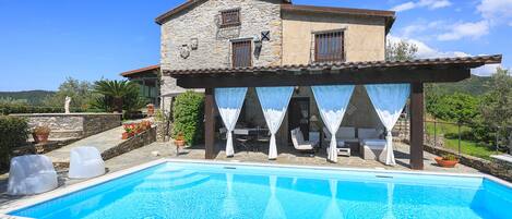 Villa Vescina, Recco, Ligurie - NORTHITALY VILLAS locations de vacances