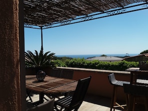 terrasse vue mer en hauteur