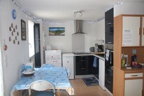Kitchen diner