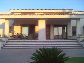 Facade