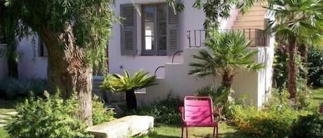 Entrée indépendante