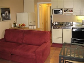 LOOKING TOWARD KITCHEN FROM LIVING AREA