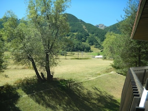 Vue du balcon vers la droite