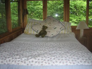 Main cottage, second floor bedroom