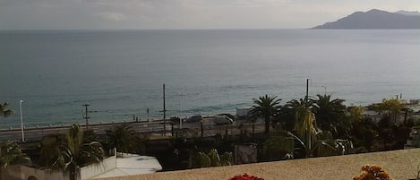 vue sur la baie de Cannes et plages