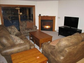 Living Room, 1st Floor, Access to Back Deck