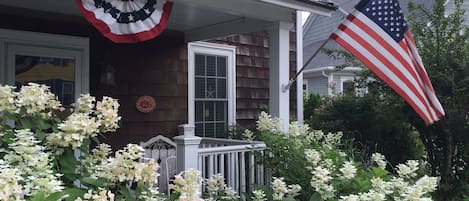 The cottage decorated for 4th of July