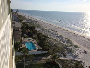 Balcony South [1/3]
