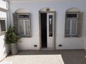 Patio facade towards the living room