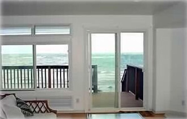 View from Living Room and Deck to  Pacific Ocean