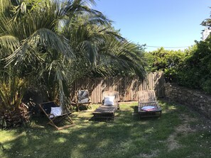 Lits de soleil et méridiennes
