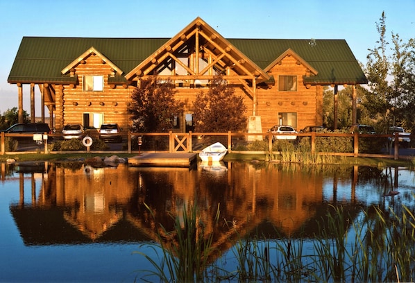 Hidden Springs Lodge