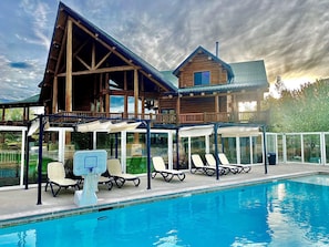 Lodge and Swimming Pool