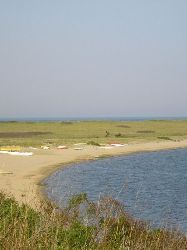 Quidnet Pond - perfect for young children, windsurfing & kayak