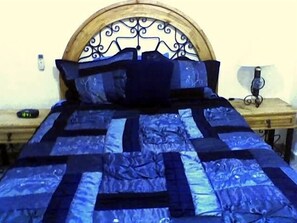 Queen size beds in both bedrooms