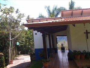 one of the courtyard style walk ways, with basketball court in background to the