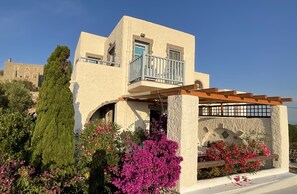 House Dora & Giannis, Front View with Garden, two Pergolas and two Balconies