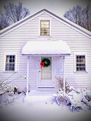 Christmas at The Little House at Jericho 