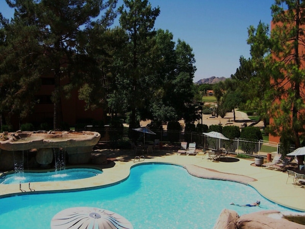 This condo is right by this beautiful lagoon pool!!