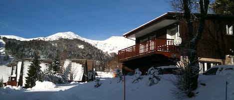 chalet en hiver