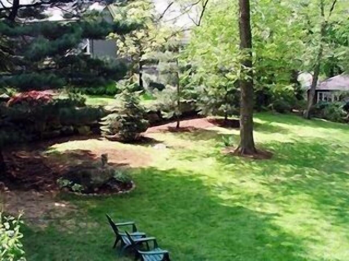 Seaside Village of Rowayton Summer Rental