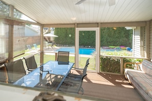 Screened in porch