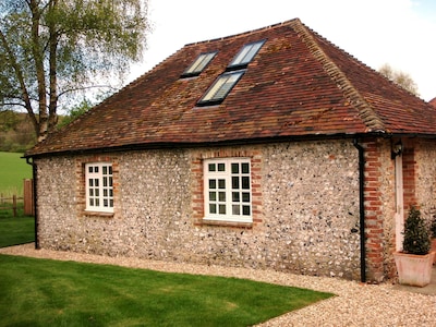 Luxury 5 star barn conversion in South Downs National Park, near Chichester