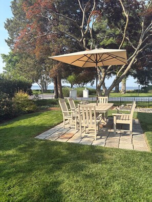 Outdoor Dining with lovely view of the Chesapeake Bay