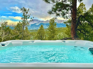 ★"Our family get away was phenomenal! The lodge is huge for big families!"