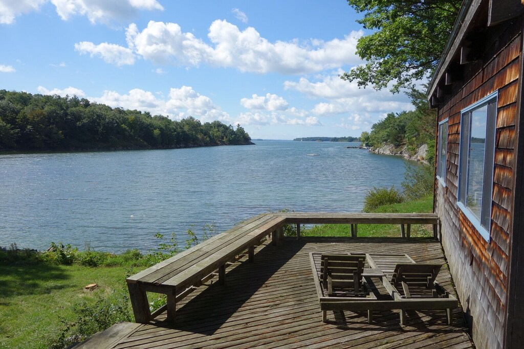 Buck Bay Cottage Grindstone Island Jefferson County