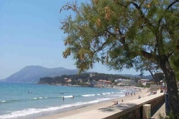 Sablettes beach