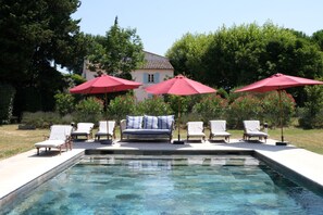 Holiday rental LES VIGNERES farmhouse for rent heated swimming pool