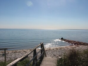 Photo of the private beach taken from top of the stairs - warm water awaits!