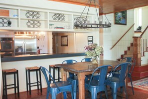 Kitchen/Dining