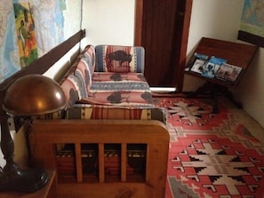 'Taos bed' sitting/library area.