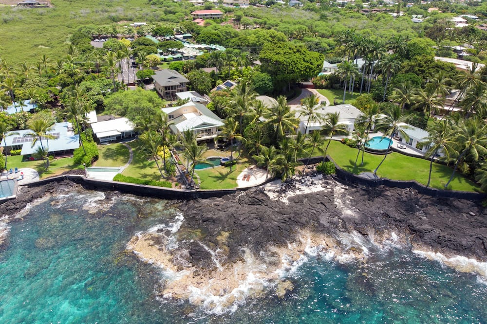 Moana Makai and Moana Mauka Kona Estate