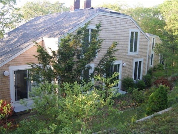 Spacious, award winning house nestled in the hills of Chilmark