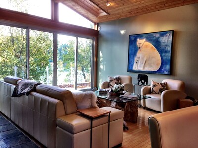 Victoria Lakefront House Very Isolated With Hot Tub Pet Friendly Close To City Langford - Accommodation With Fireplace And Spa Victoria Victoria Lakefront House Very Isolated With Hot Tub Pet Friendly Close To City Langford - Accommodation With Fireplace And Spa Victoria