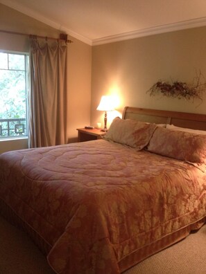 Master bedroom with King bed
