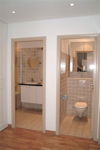 GOLDEN TRIANGLE + PALAIS    2BR/ 2BA, 67 m2 (AC+WiFi)-