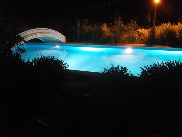 Piscina 
Swimming Pool