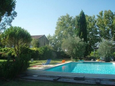 Schönes Bauernhaus in der Provence, 15 Minuten von Avignon, im Herzen von Vaison in Vaucluse
