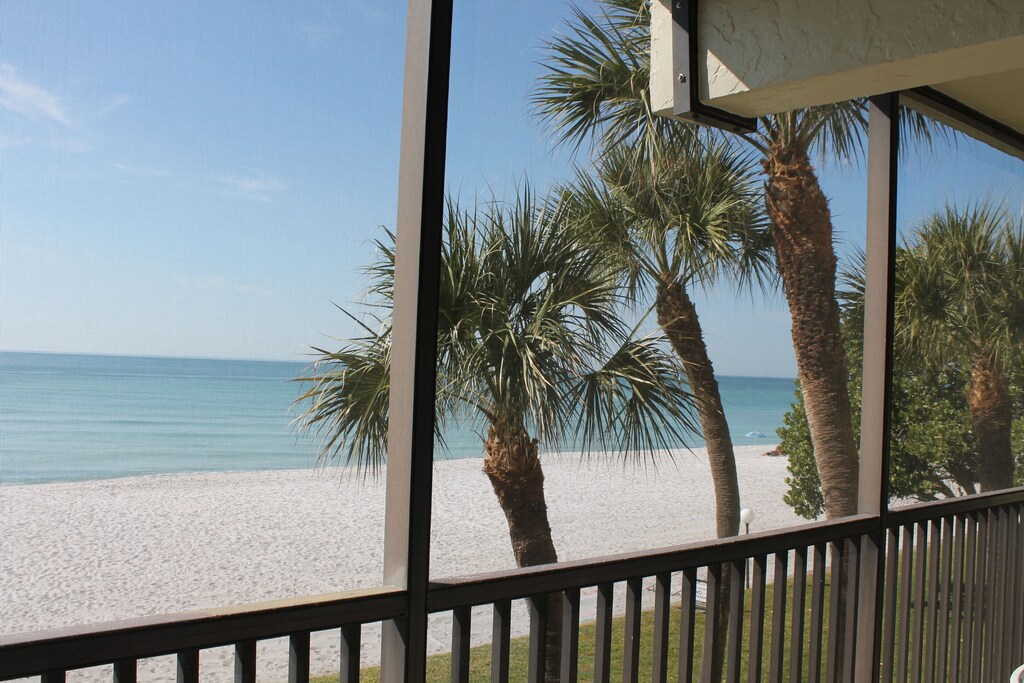 Longboat Key Club Condo Rentals