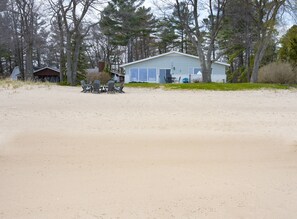 Lots of sugar sand beach! Volleyball set-up available June-September.