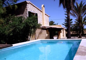 House and swimming pool
