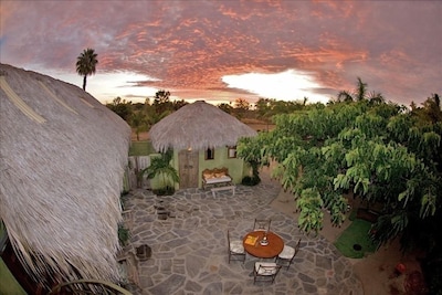 Casa Huerta en La Cachora está en el mejor barrio y cerca de Gran Surf