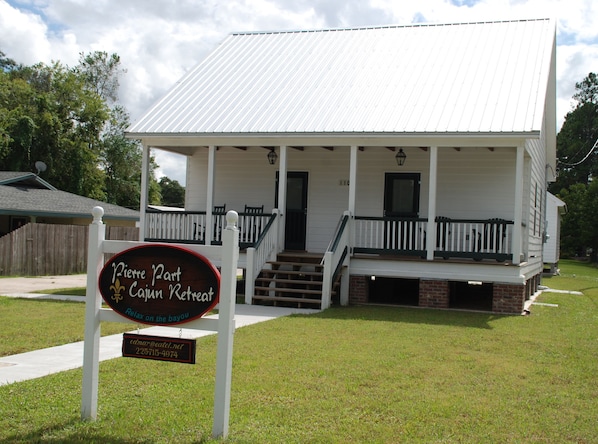 Big Cajun Cabin