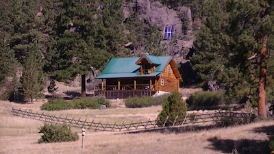 Built in 2006, our log cabin has a lg deck and private balcony off master suite